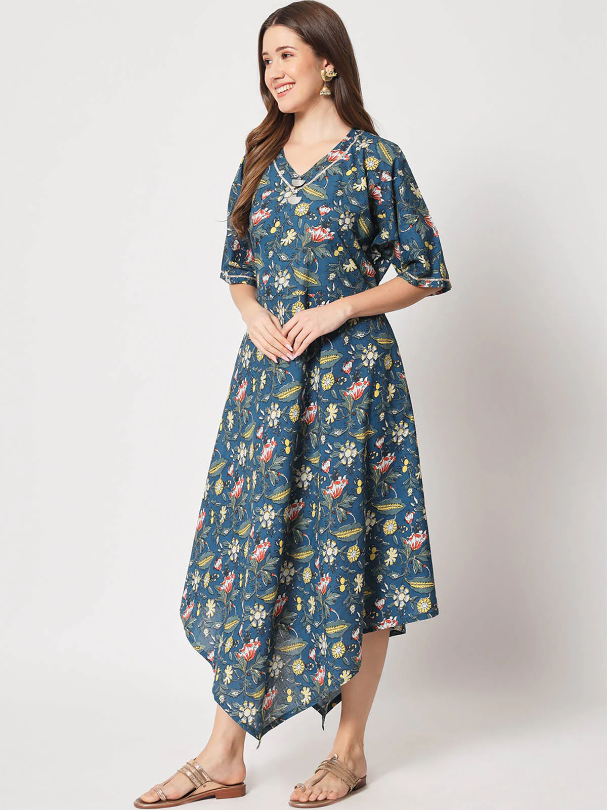 Odette Women Pretty Blue Cotton Printed Stitched Kurta - Image 3