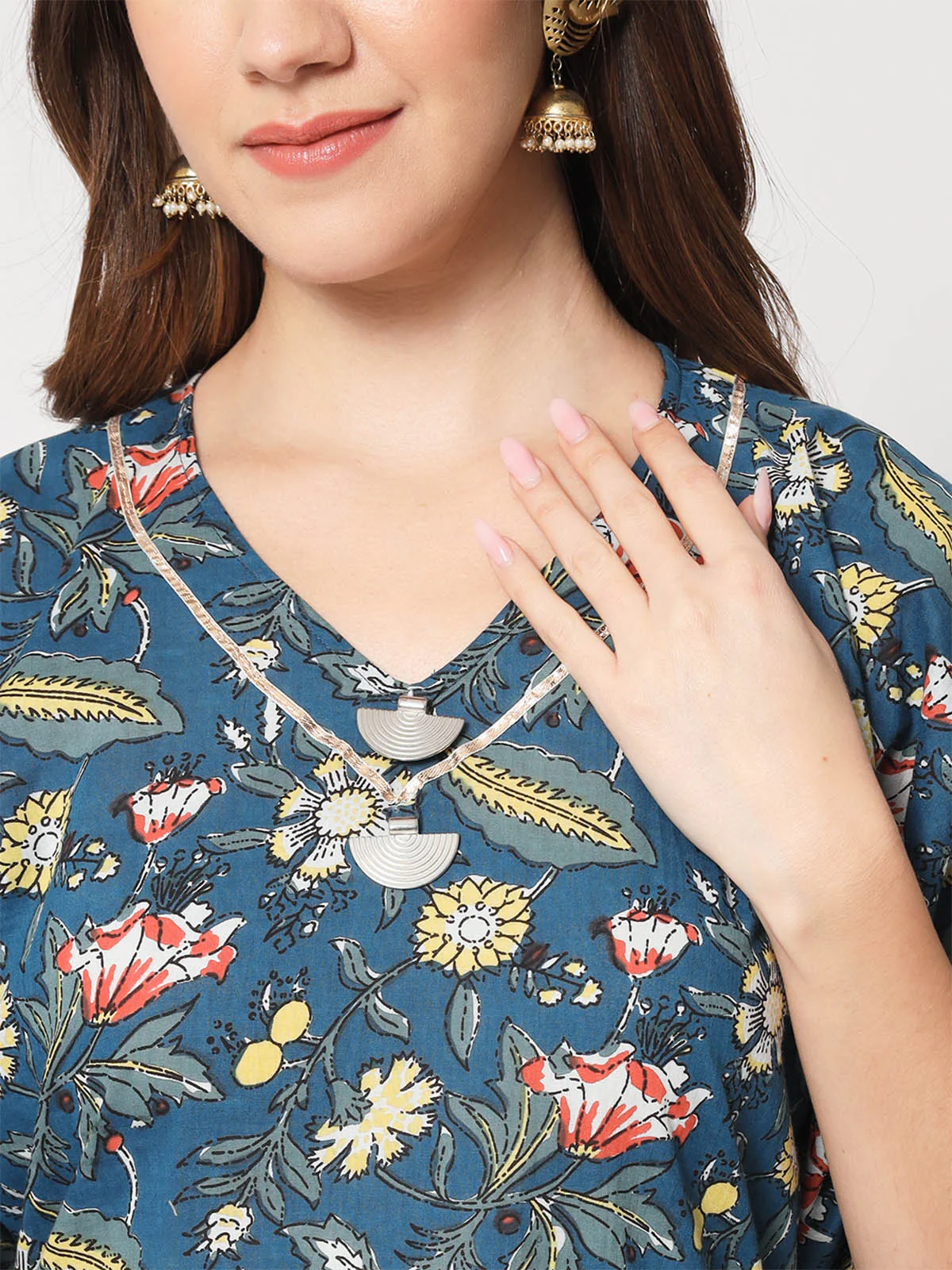 Odette Women Pretty Blue Cotton Printed Stitched Kurta - Image 6