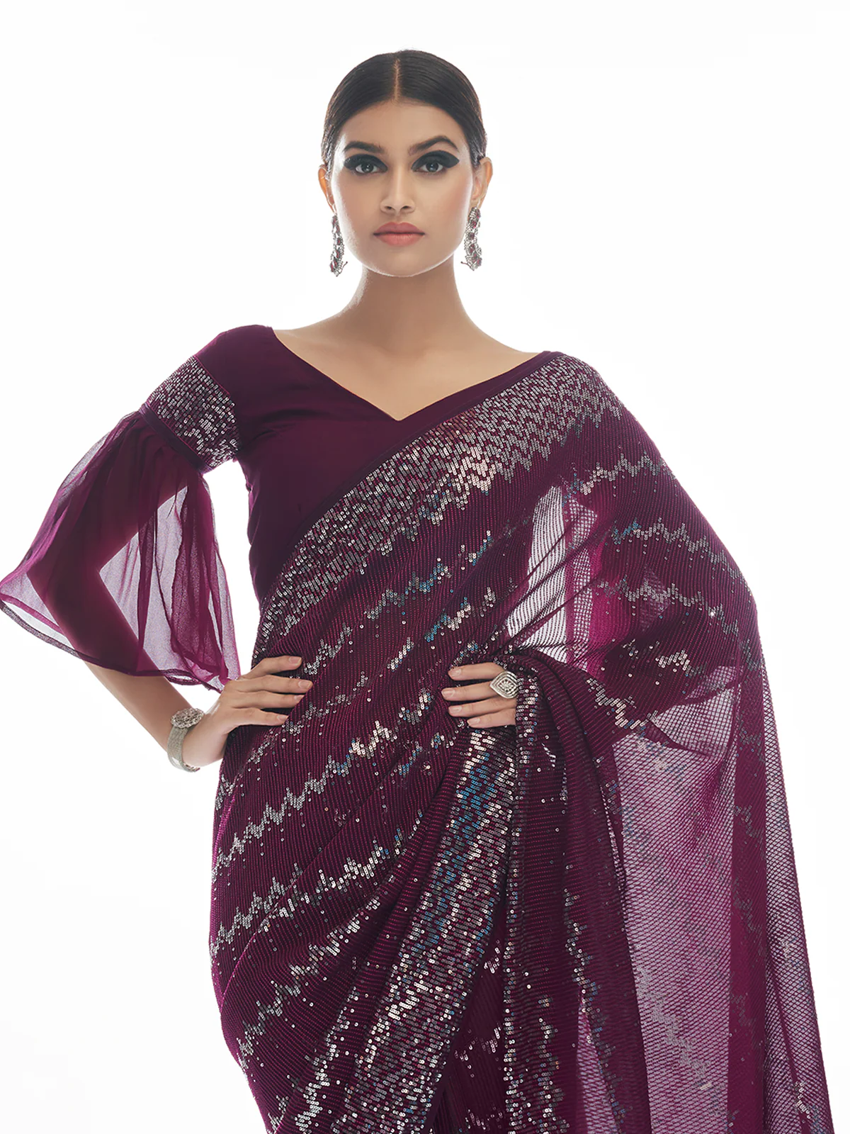 Odette Women Purple Georgette Saree With Unstitched Blouse - Image 2