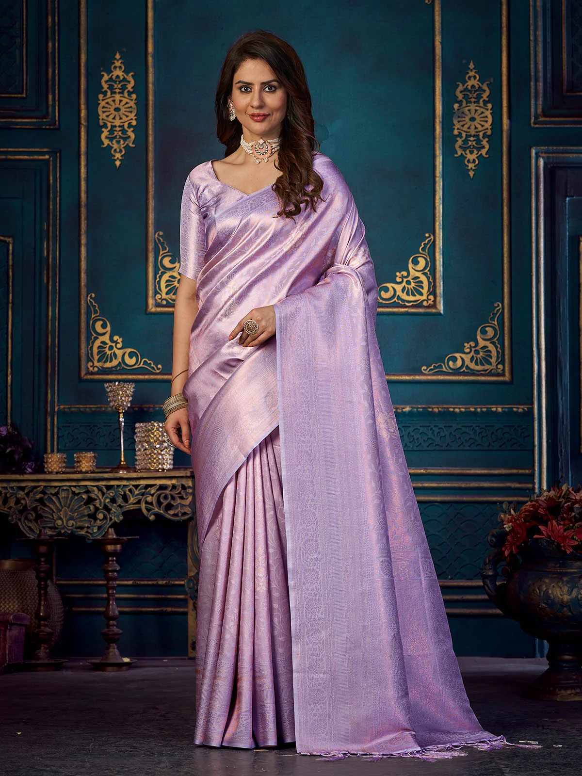 Odette Women Purple Silk Blend Woven Saree With Unstitched Blouse - Image 2