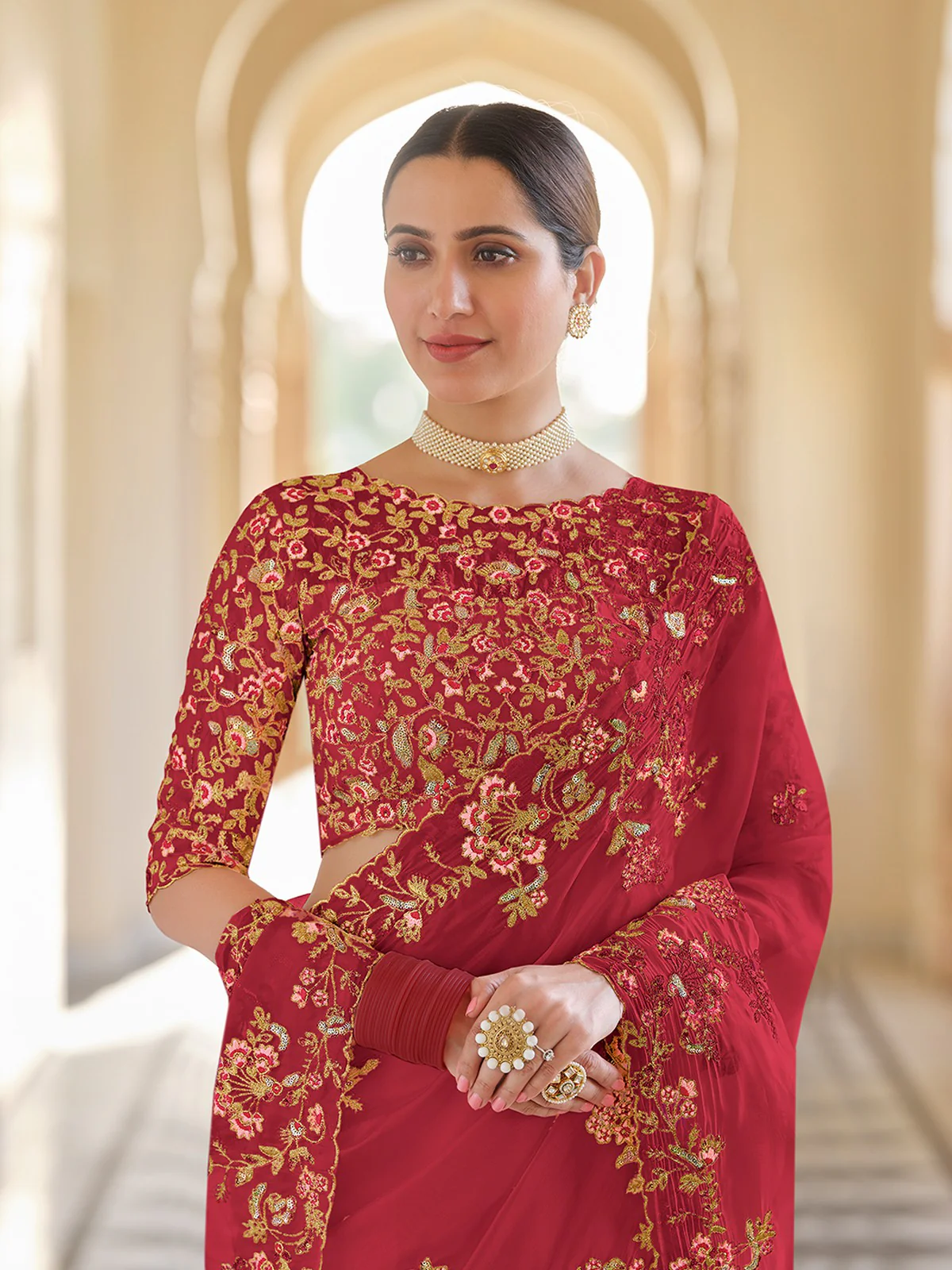 Odette Women Red Organza Embroidered Saree With Unstitched Blouse - Image 2