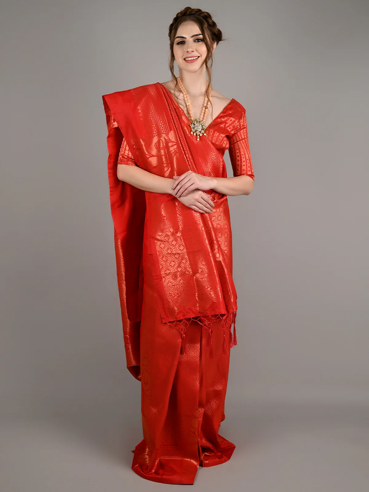 Odette Women Red Silk Blend Woven Saree With Unstitched Blouse
