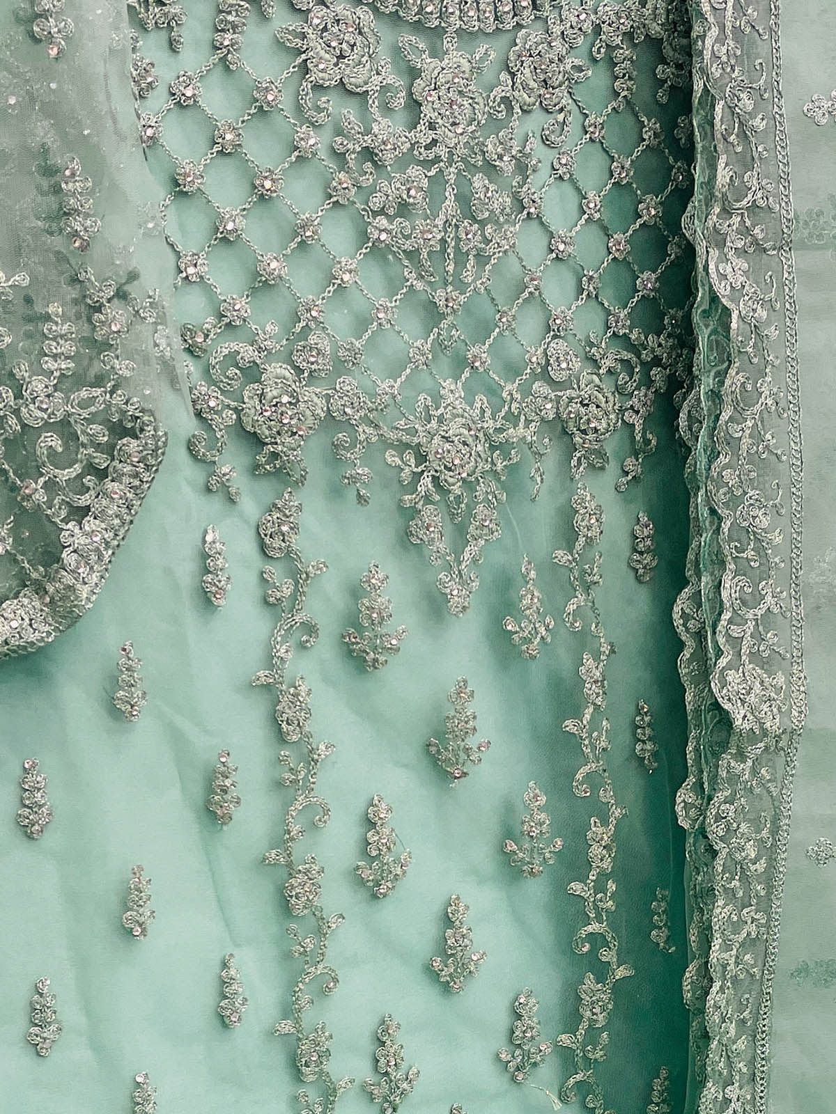 Odette Women Sea Green Embroidered Georgette Semi Stitched Palazzo Suit - Image 3