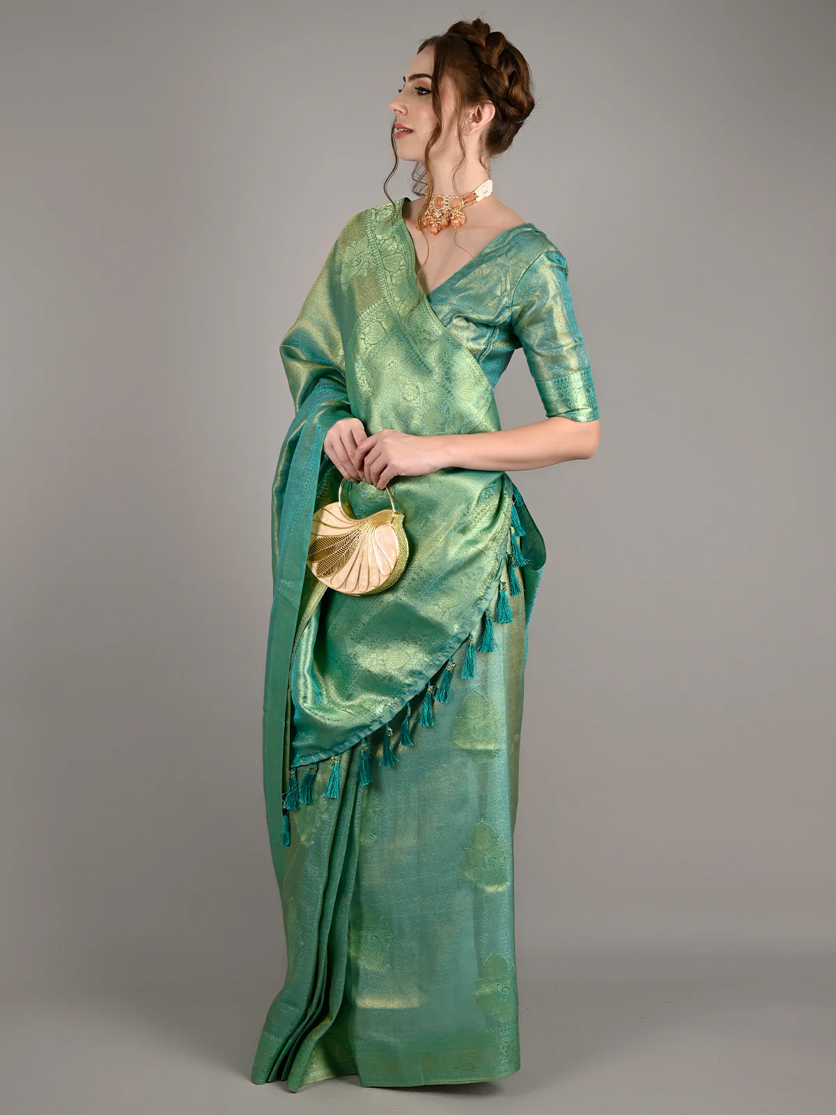 Odette Women Sea Green Satin Nylon Woven Saree With Unstitched Blouse - Image 2