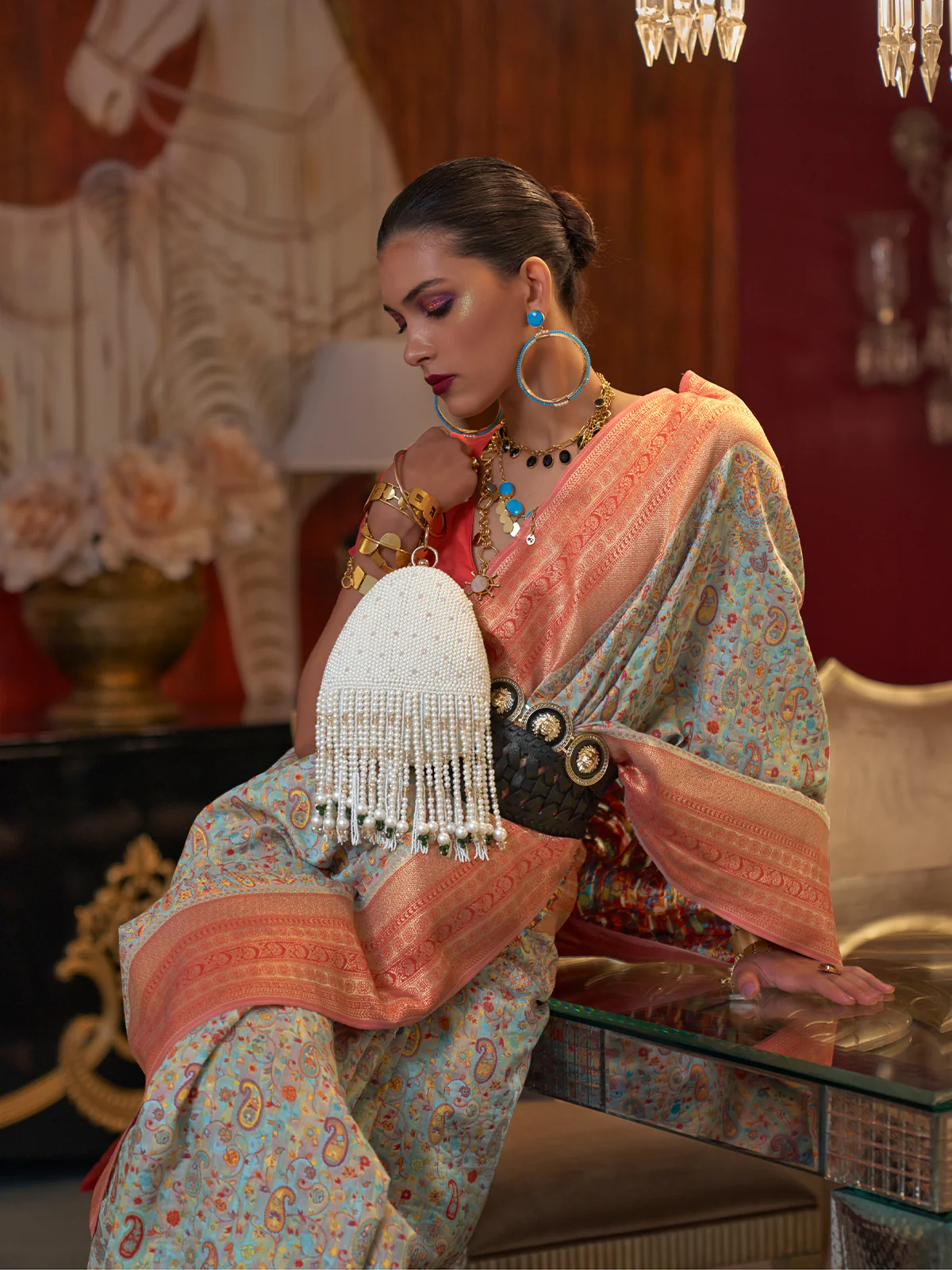 Odette Women Sea Green Modal Woven Saree With Unstitched Blouse - Image 2