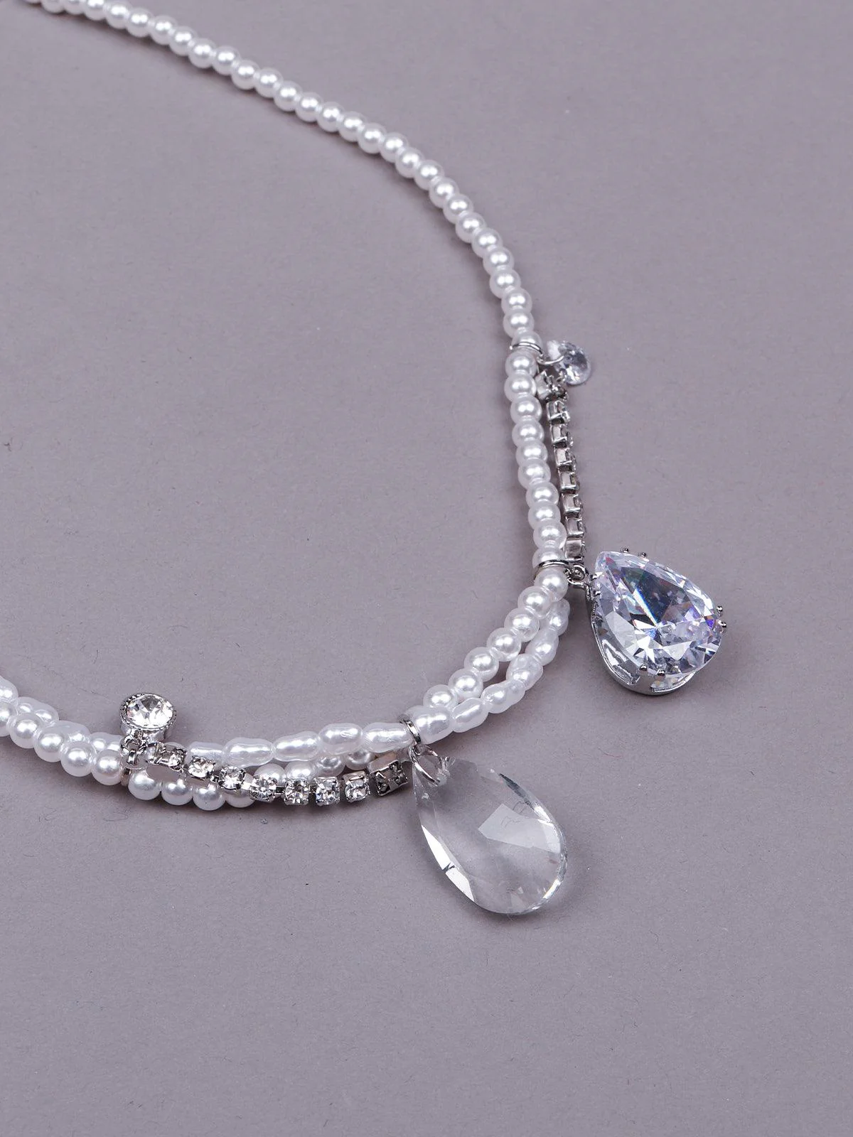 Odette Women Silver Metal Sleek Necklace - Image 5