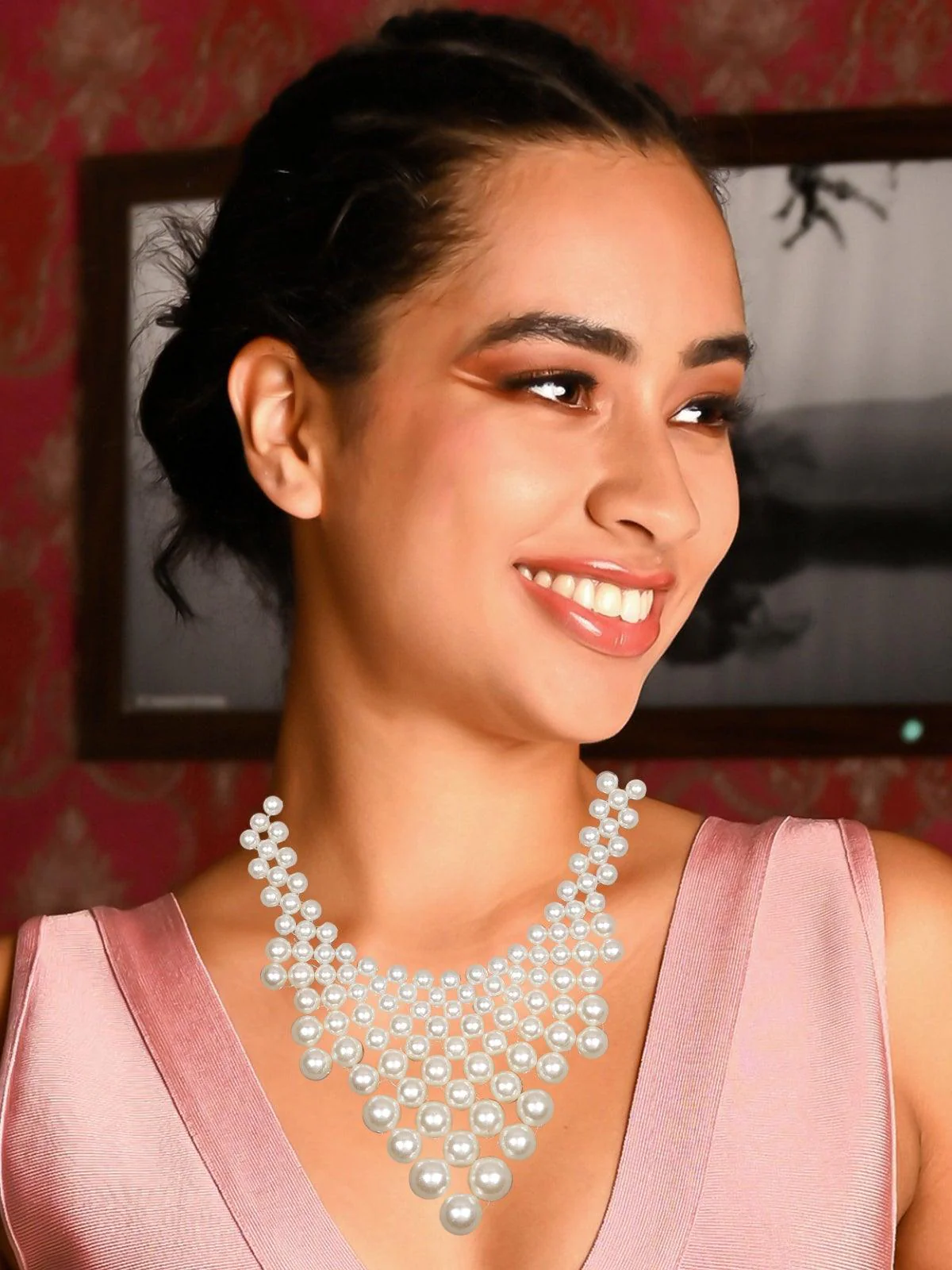 Odette Women White Metal Necklace