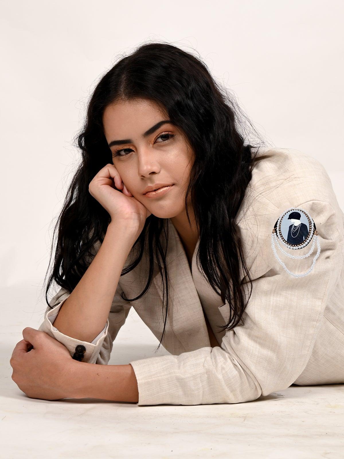 Odette Women White Metal Brooch - Image 2