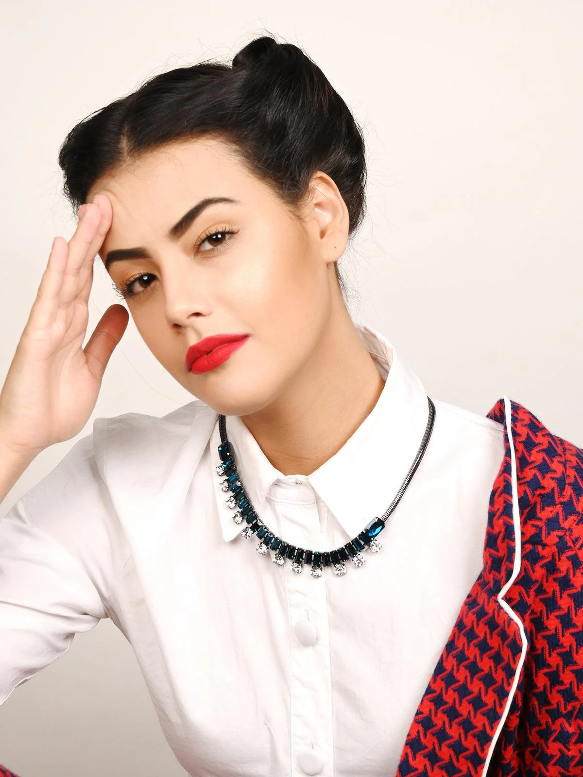 Odette Women Sumptuous Turquoise Gunmetal Collar Necklace - Image 2
