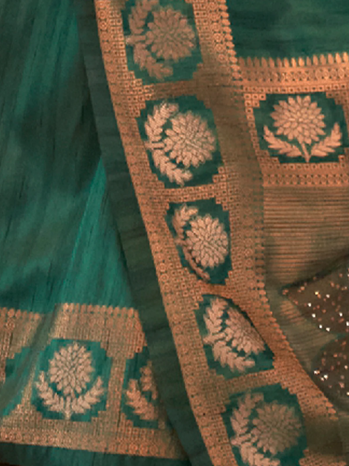 Odette Women Teal Silk Blend Woven Saree With Unstitched Blouse - Image 3