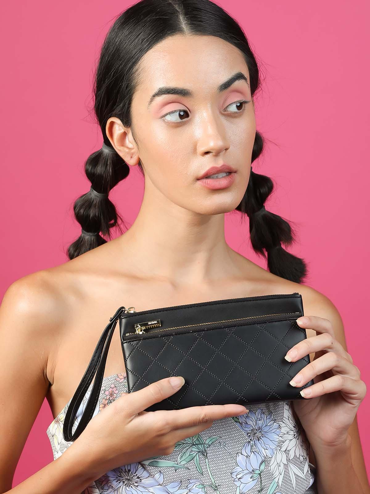 Odette Textured Black Pouch For Women