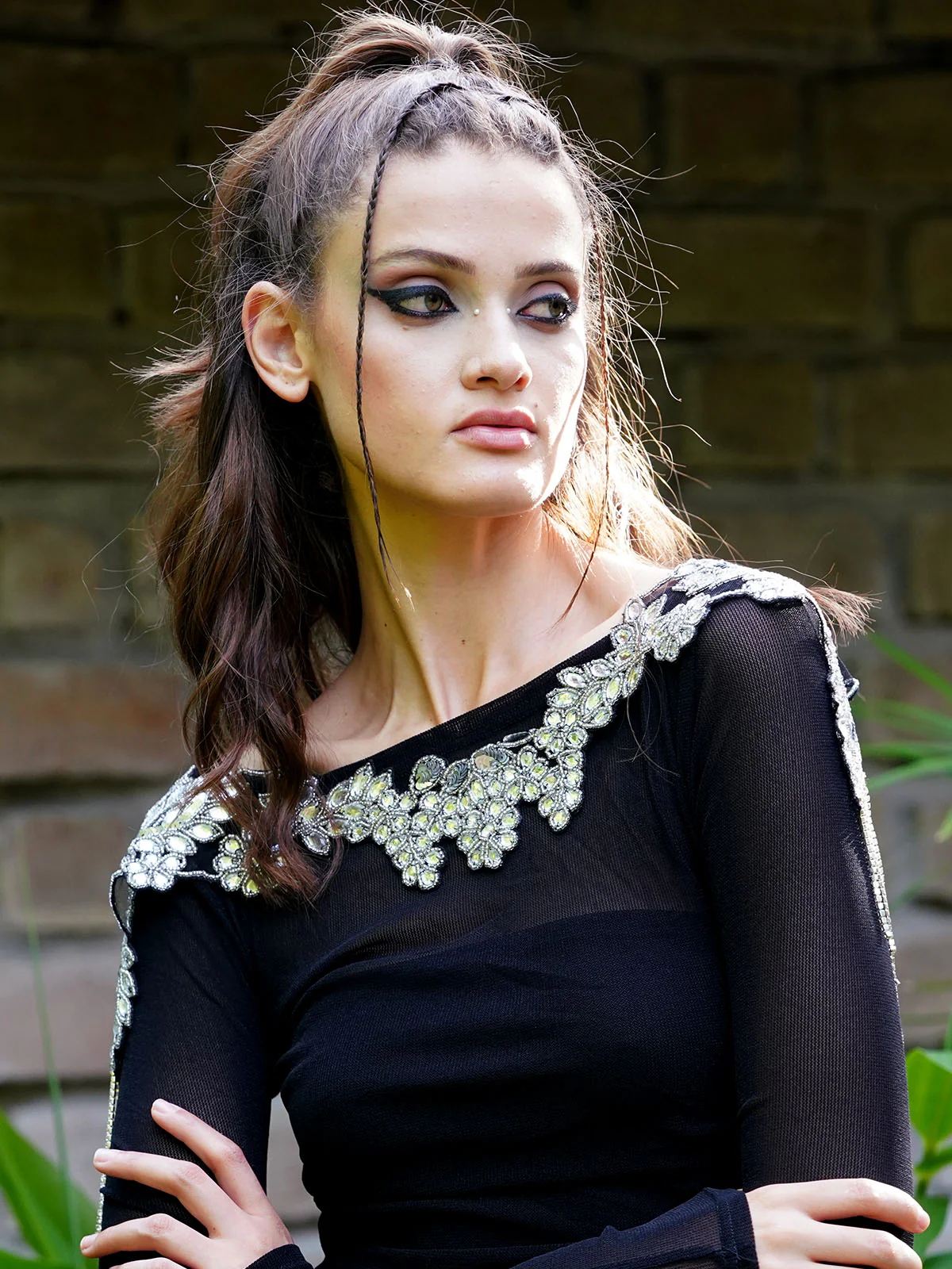 Odette Women The Glitzy Black And Silver Embroidered Cape - Image 3