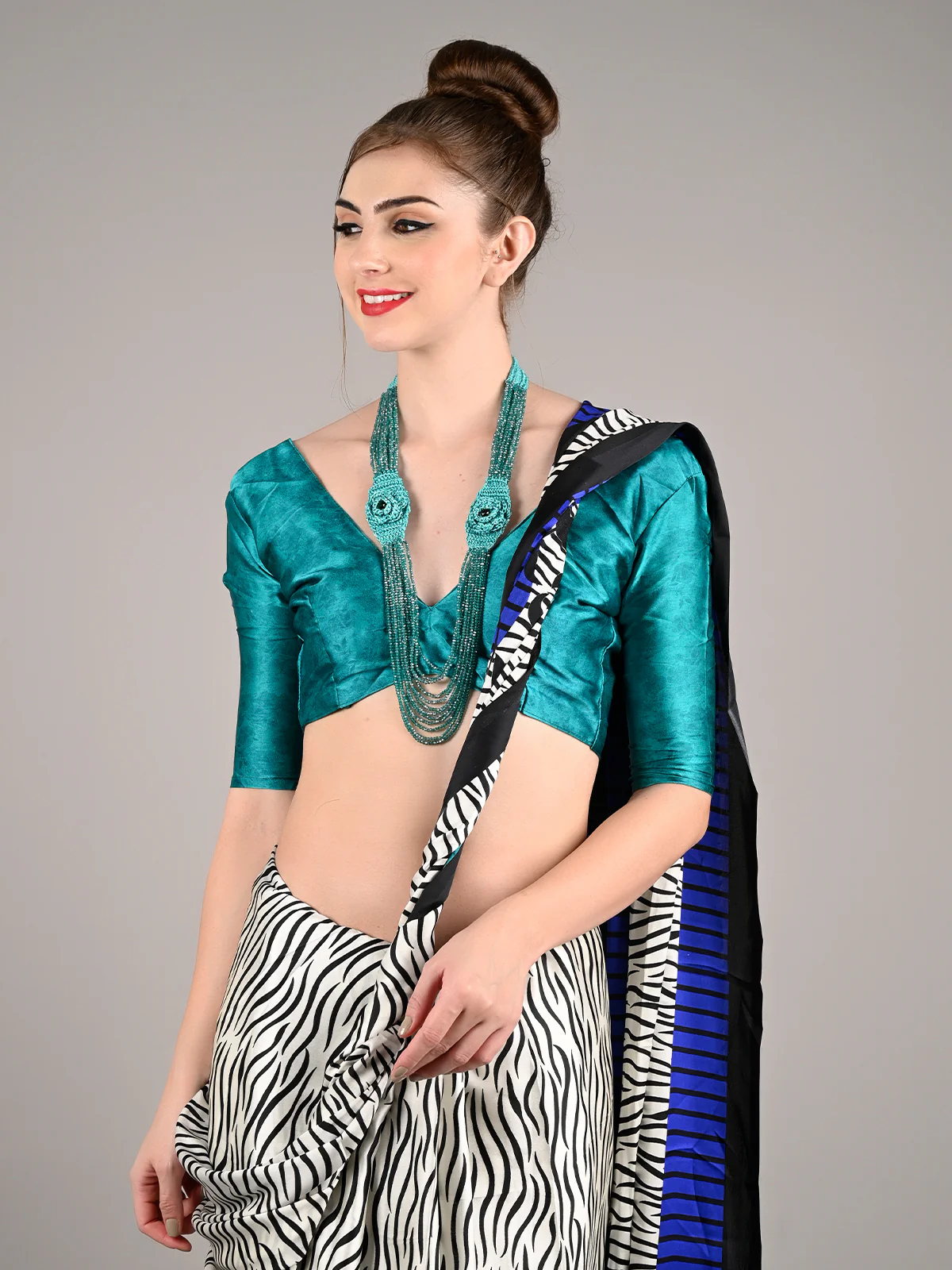 Odette Women Blue Metal Necklace - Image 2