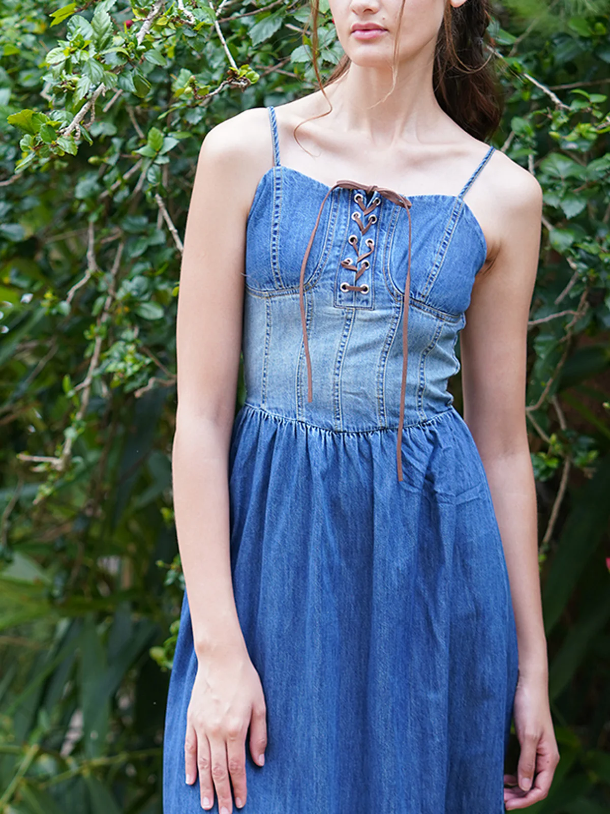 Odette Women Washed Denim Blue Solid Long Stitched Dress - Image 5