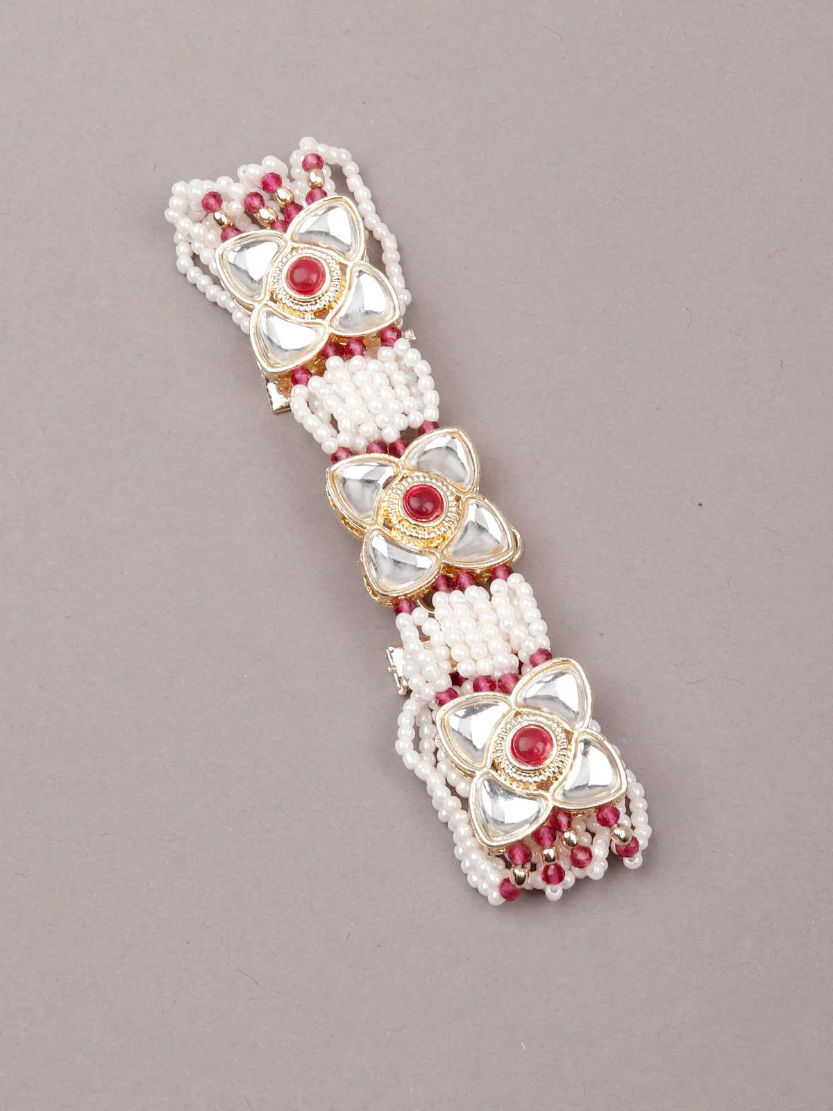 Odette Women White And Red Beaded Floral Bracelet - Image 3