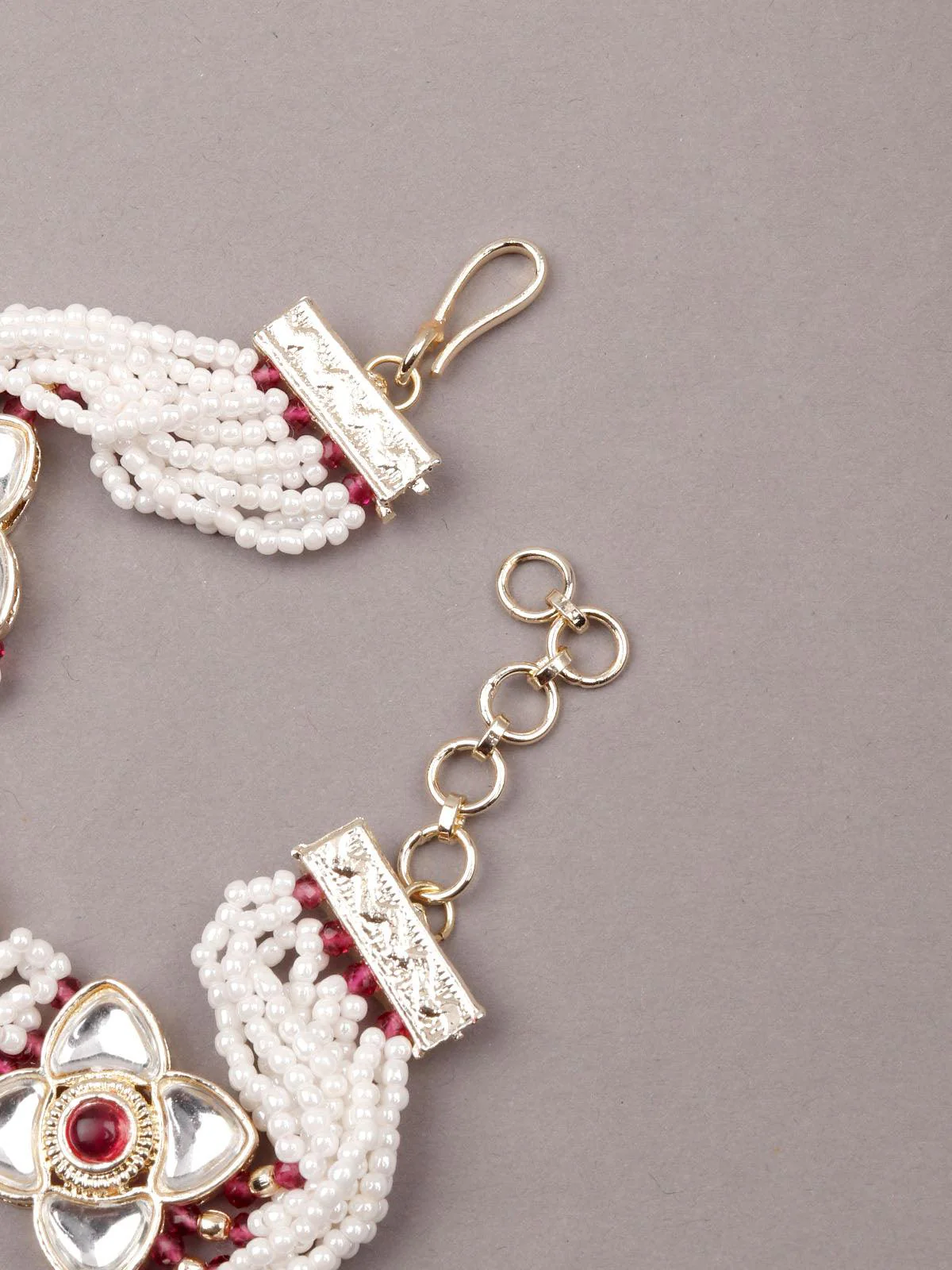 Odette Women White And Red Beaded Floral Bracelet - Image 4