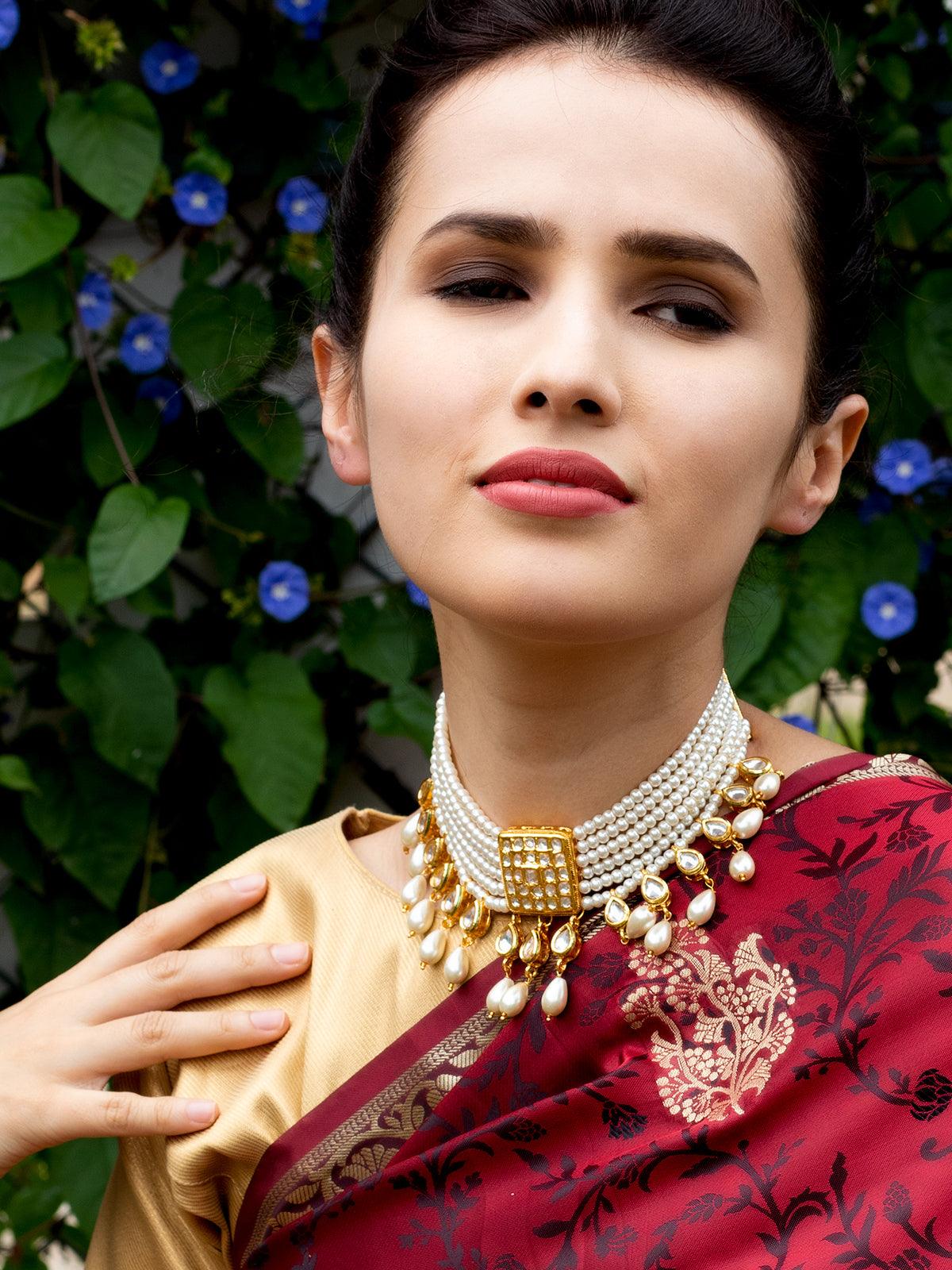 Odette Women White Metal Choker Necklace