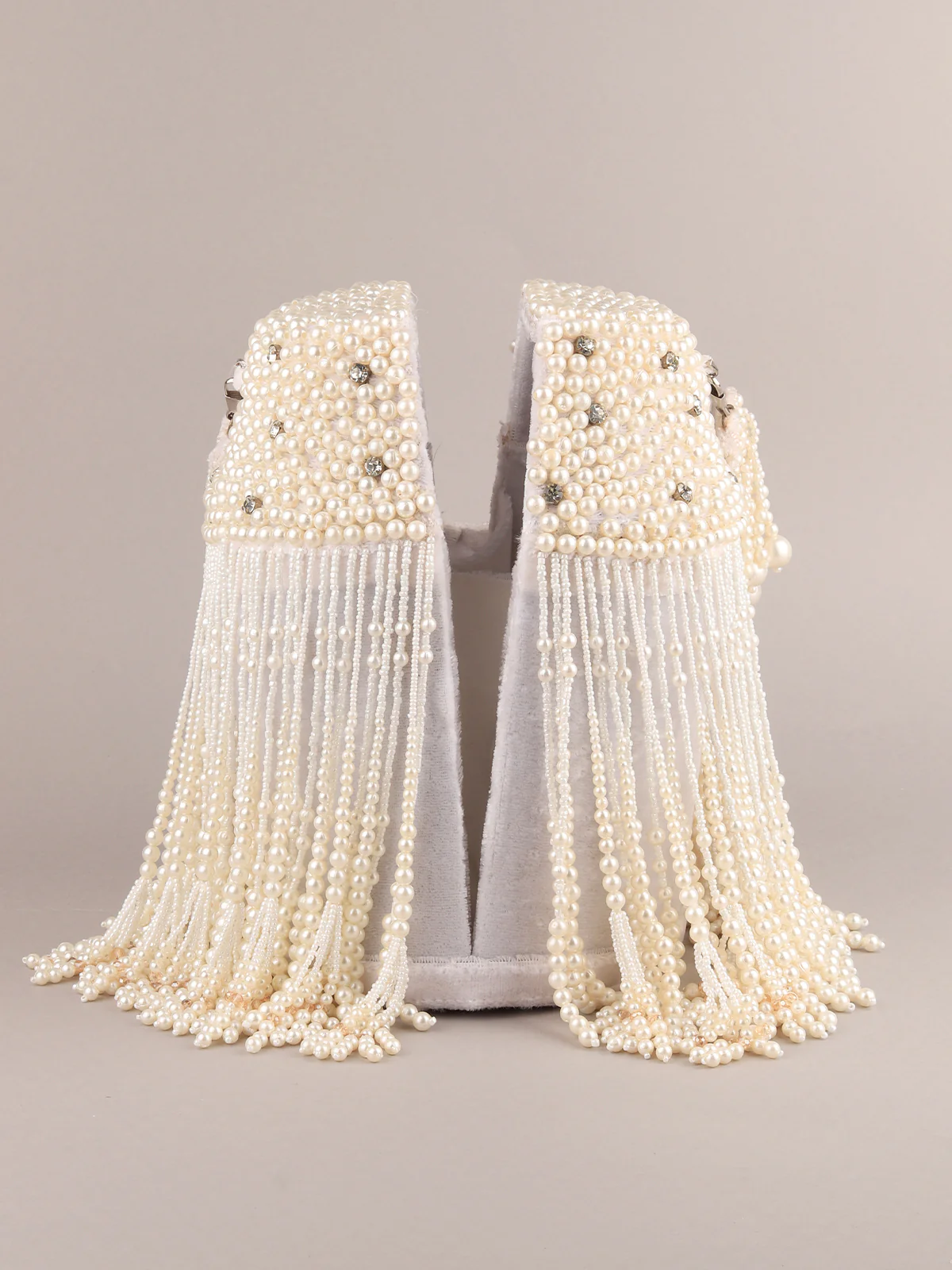 Odette Women White Embellished Velvet Structured Clutch Bag - Image 6