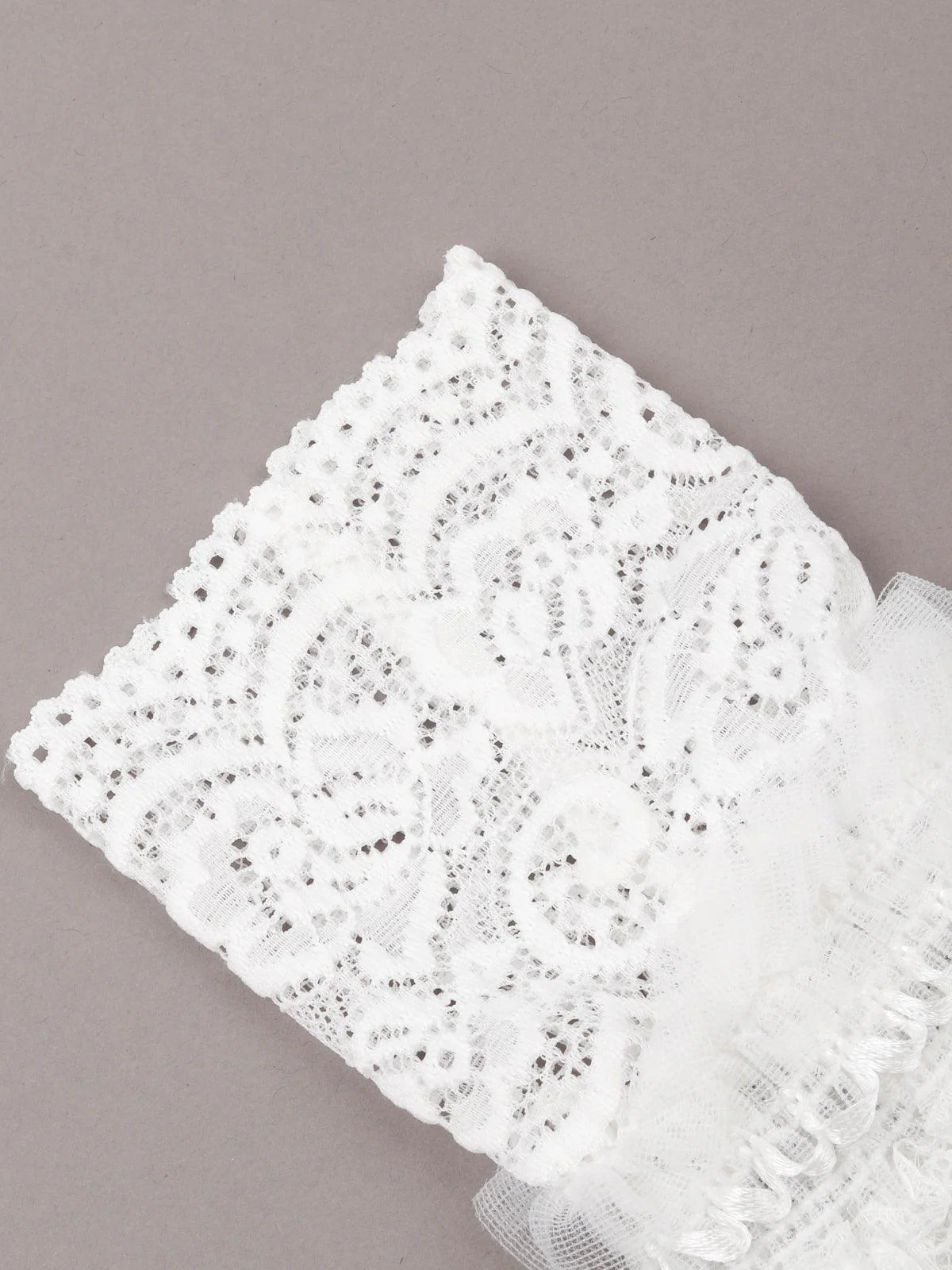 Odette White Frills And Lace Embellished Hand Gloves For Women - Image 5