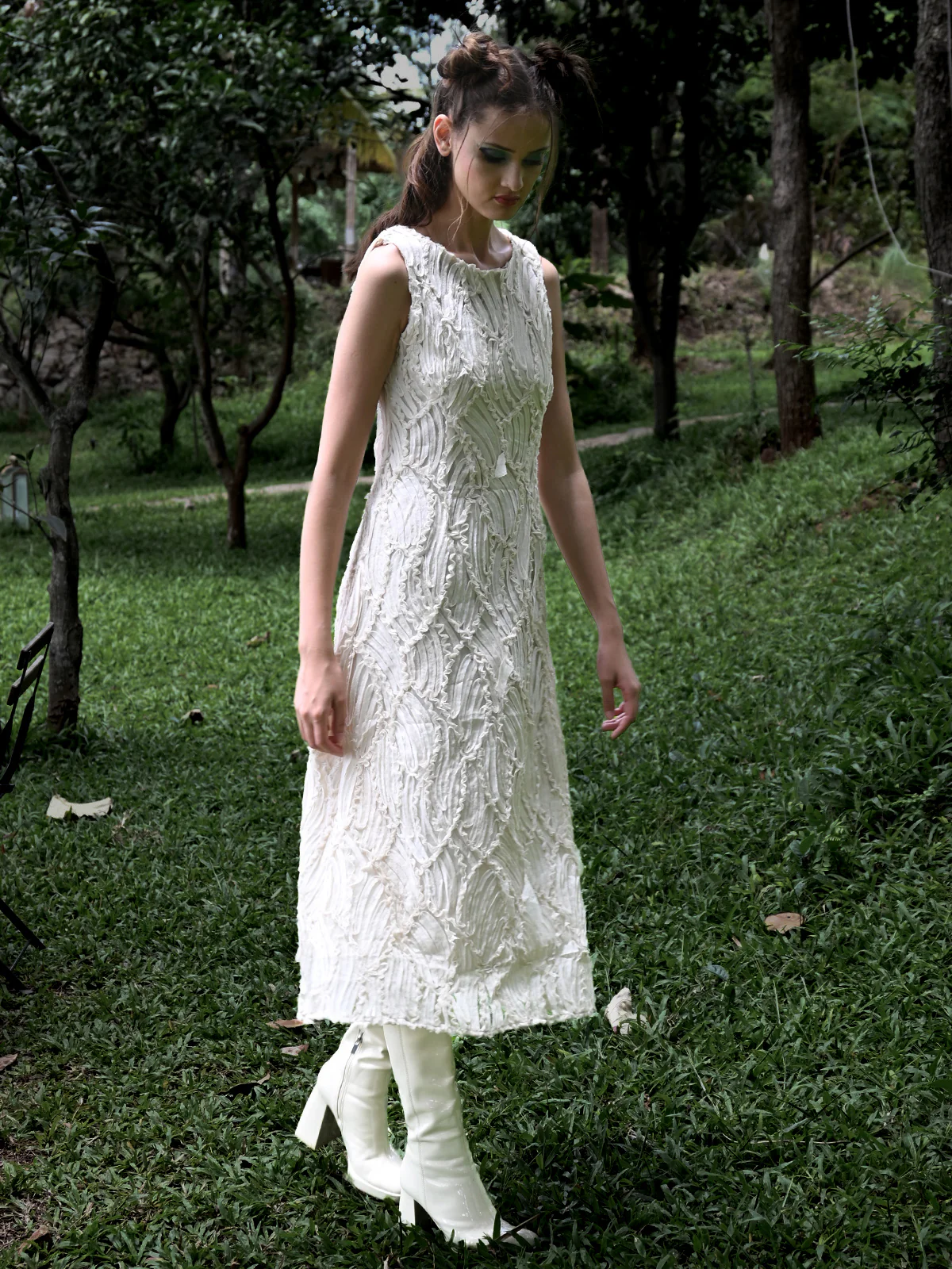 Odette Women White Net With All Over Applic Stitched Dress - Image 3