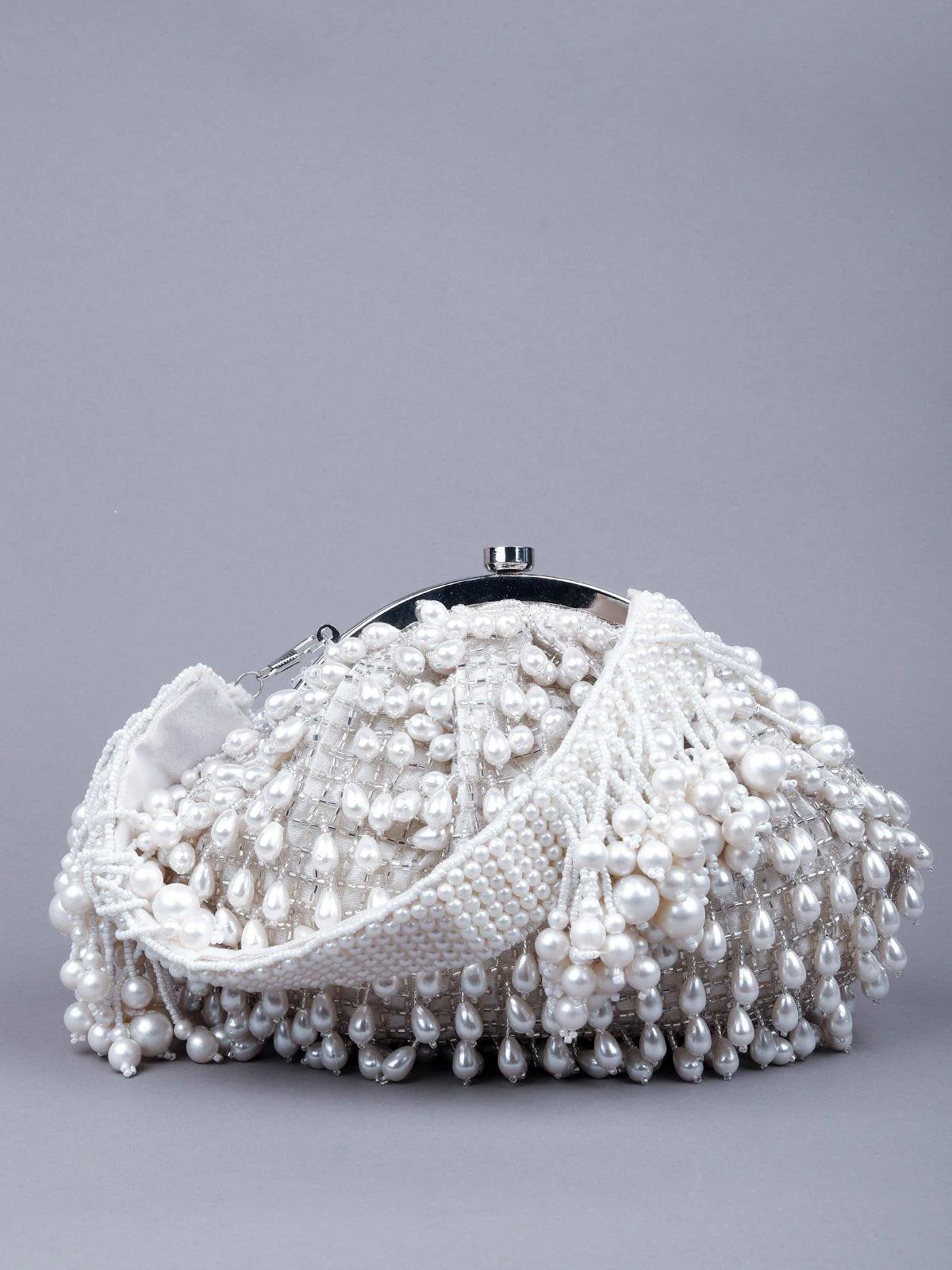 Odette Women White Pearly Oyster Bag - Image 3