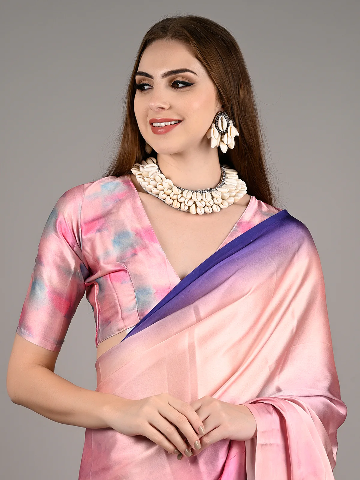 Odette Women White Seashell Necklace Set With Earrings - Image 2