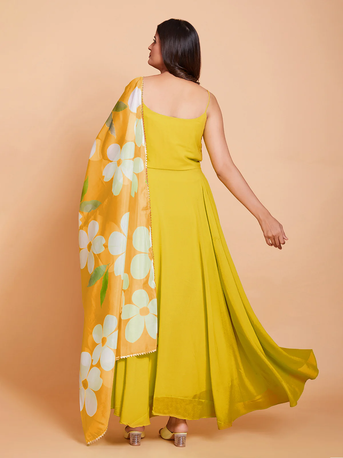 Odette Women Yellow Faux Georgette Solid Stitched Gown - Image 4