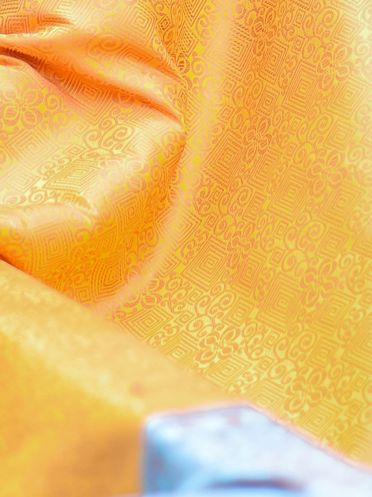 Odette Women Yellow Silk Blend Woven Saree With Unstitched Blouse - Image 6