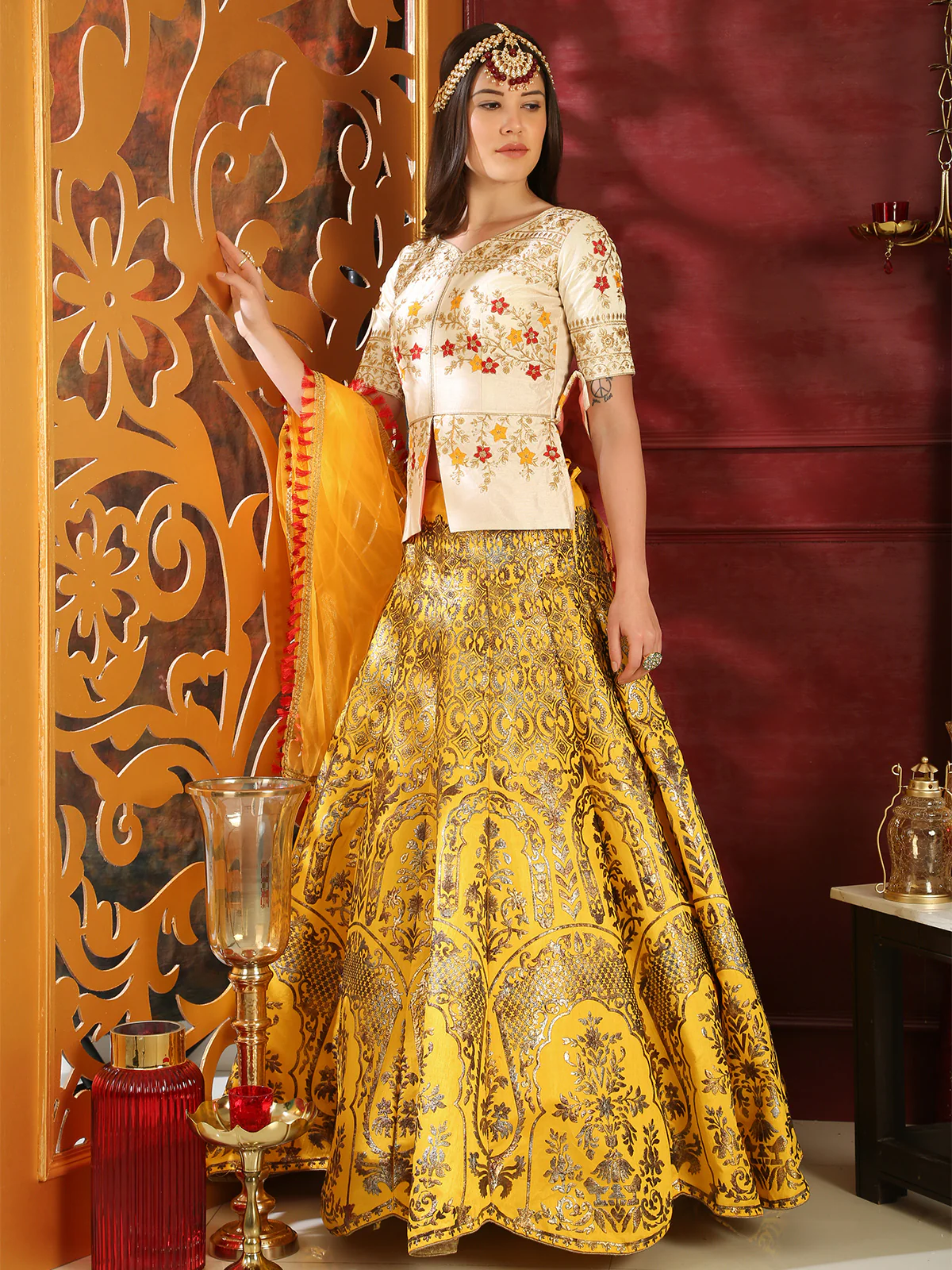 Odette Women Yellow Silk Foil Work Semi Stitched Lehenga With  Unstitched Blouse - Image 3
